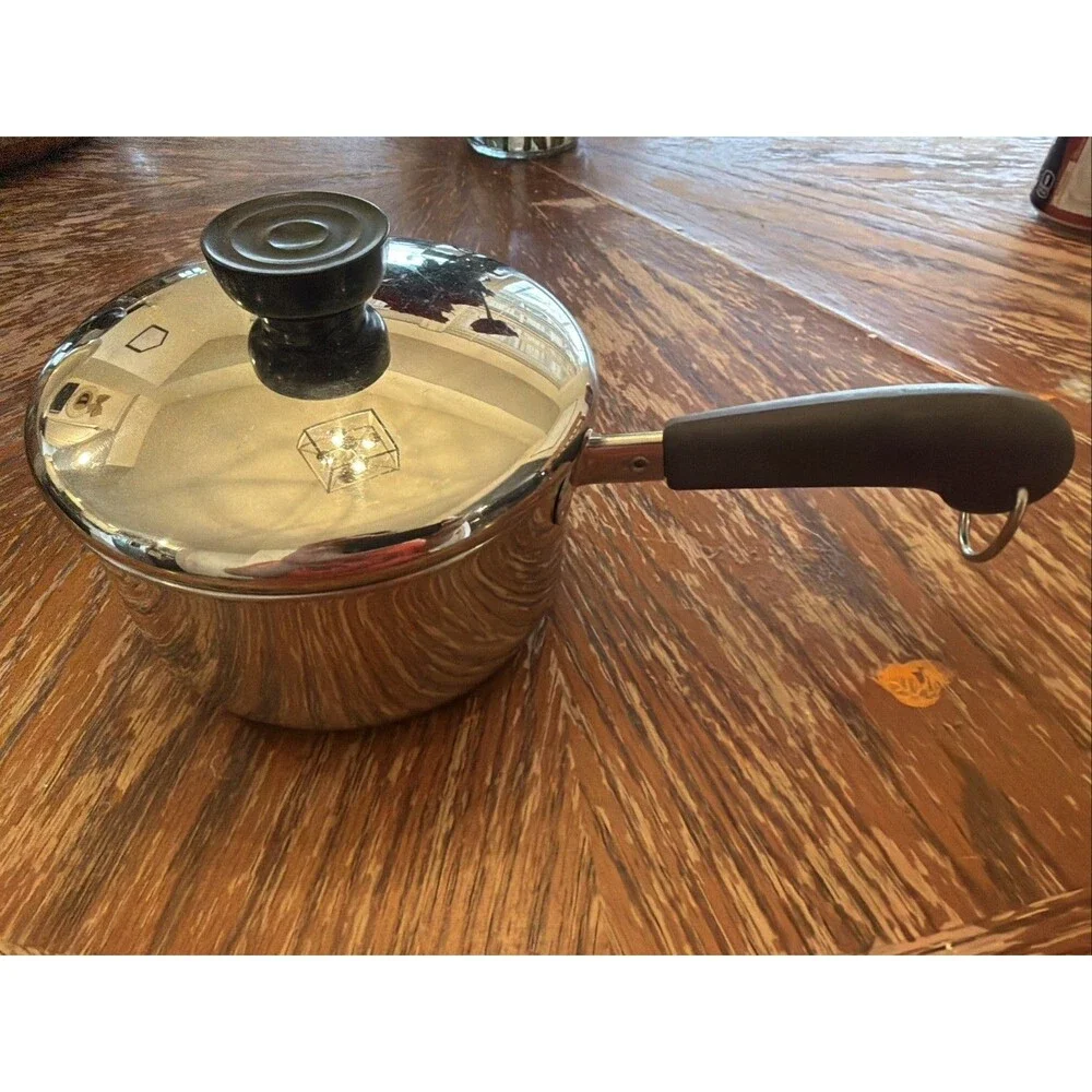 Revere Ware 1 Quart Copper Bottom Saucepan w Lid USA 1801 Vintage 88